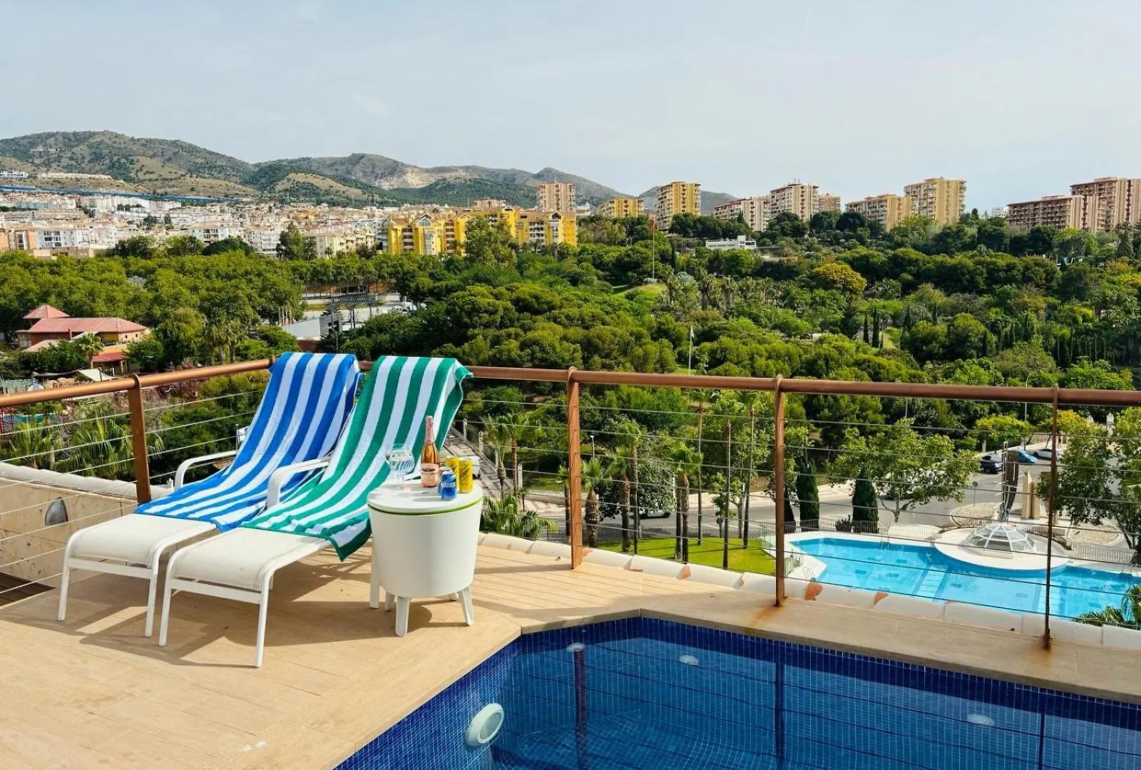 Atico Duplex, Con Piscina Privada, Jacuzzi Y Gimnasio Villa Benalmádena Tatil Evi