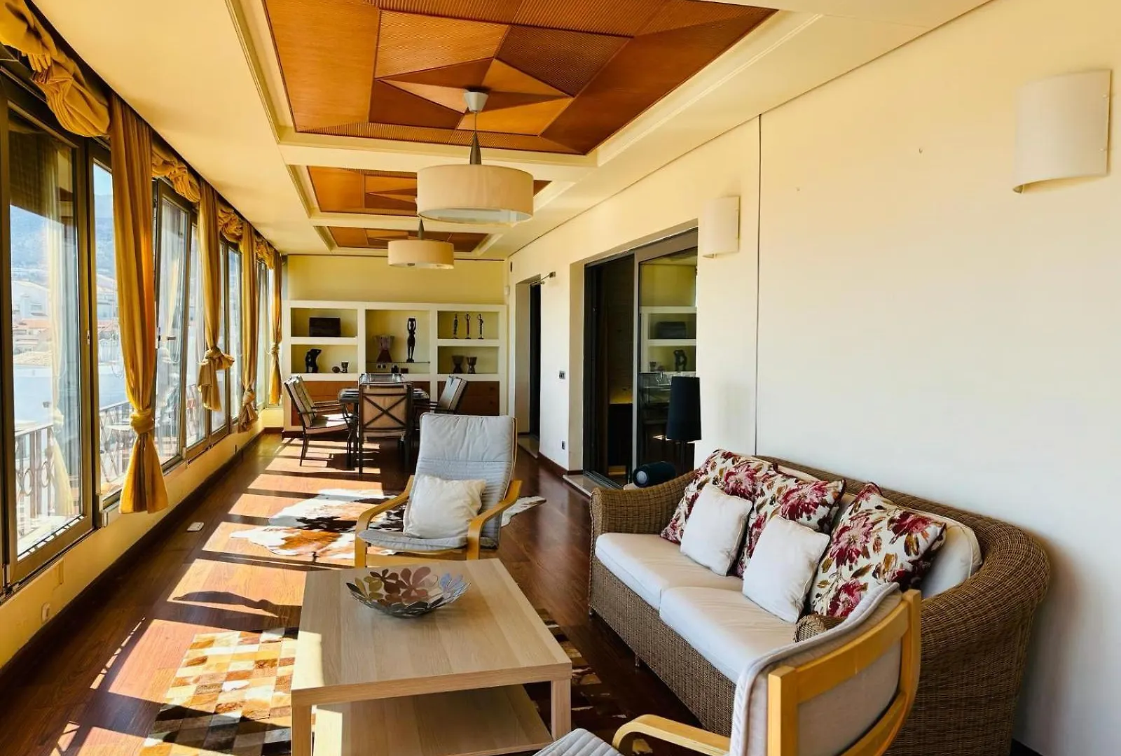 Semesterbostad Atico Duplex, Con Piscina Privada, Jacuzzi Y Gimnasio Villa Benalmádena Spanien